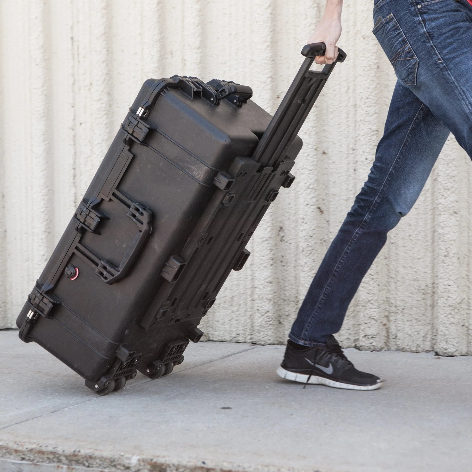 Travel Case - Image 4